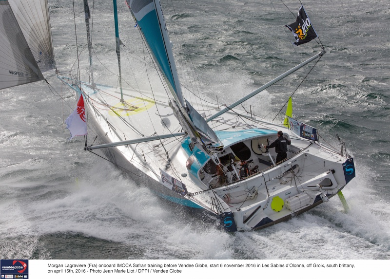 L'Everest des Mers le Vendée Globe 2016 - Page 3 7743592mguq1q8hxne