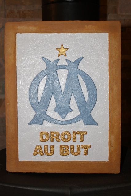 Blason de l'OM en pierre reconstituée sculptée 774773blasonOMfini004