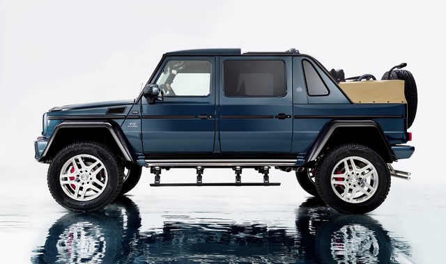 Nouvelle Mercedes-Maybach G 650 Landaulet Edition limitée : le luxe à ciel ouvert, sur la route et en tout-terrain  77562617C1517