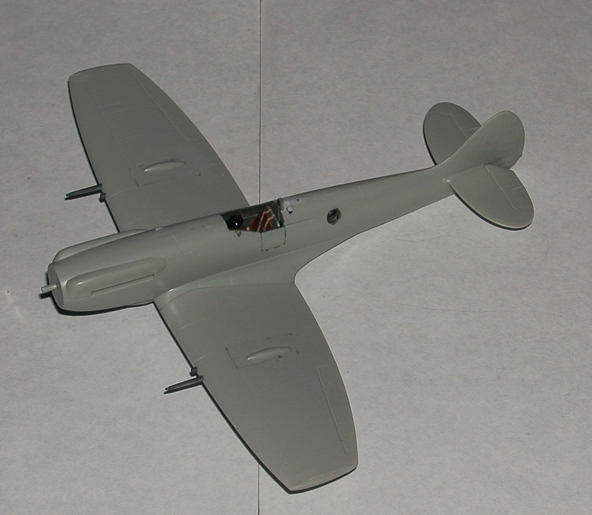 spitfire Mk XIV e Academy 1/48 777531DSCN2349