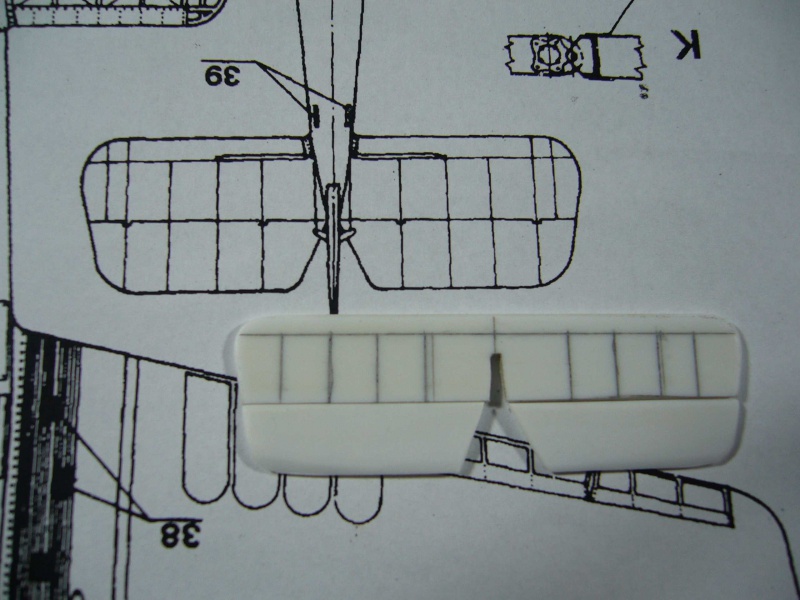 Yakovlev UT-2 au 1/48 en scratch 784999profondeur