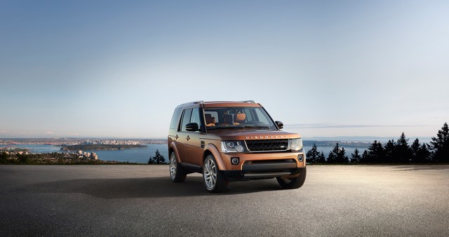 Le Land Rover Discovery Renforce Son Attractivité Avec Deux Séries Limitées : Landmark et Graphite  787859LRDiscovery165MYLandmark22101501