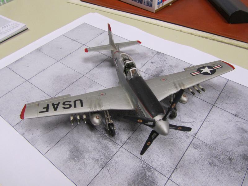 F-51D mustang "Korean war" au 1/48 de TAMIYA 801515IMG0484