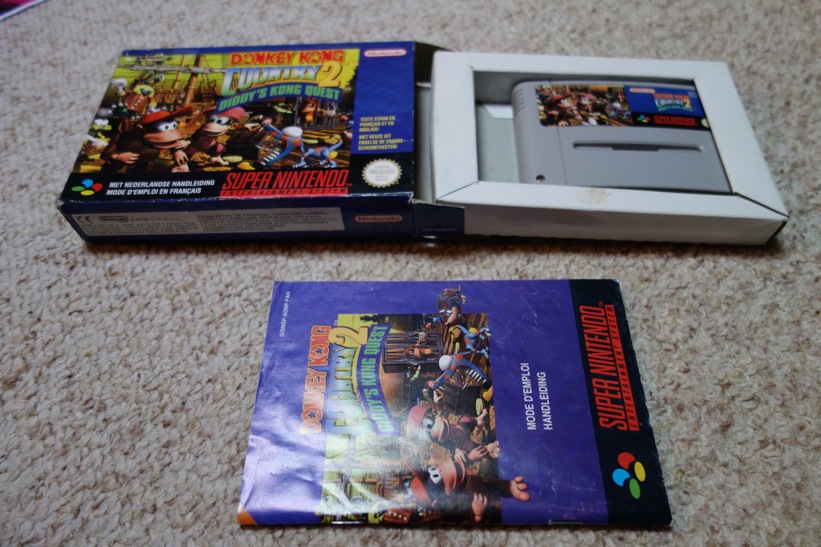 Donkey Kong Country 2 snes FAH, Megaman 2 Nes, saturn jap 803051DSC00144