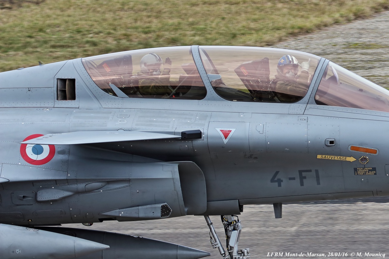 Visite ALFaviation Asso LFBM Mont-de-Marsan BA118 "VOLFA" 804290pilsfiltered