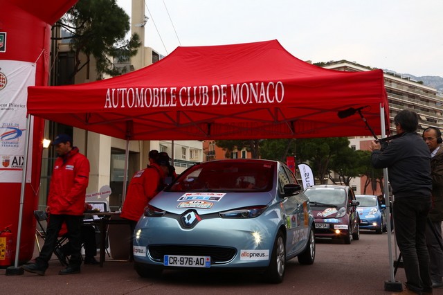 Renault ZOE remporte le 5ème Rallye Monte-Carlo ZENN 804335RenaultZoeMonteCarlo3