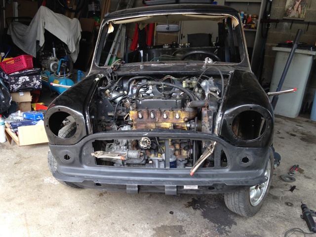 Mini 1000 En Restauration ! 807632105147542629574839142994515813118322491117n