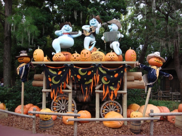 TOKYO DISNEYLAND: Halloween - Pagina 2 809017dec6