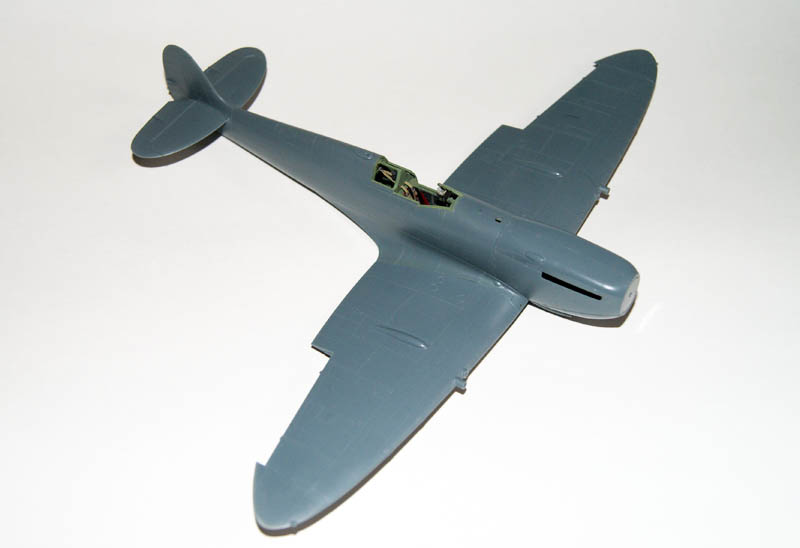 Spitfire MKIX EDUARD 1/48 FINI 810171spitIX035