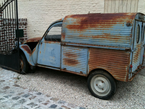 2cv "Hood-ride"  814890IMG0586