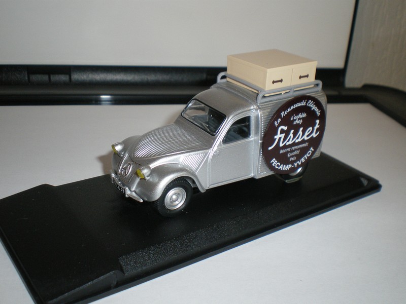 Citroën 2CV Fourgonnette - Eligor 1/43. 818840IMGP5046