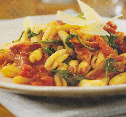 Cavatelli à la pancetta et aux tomates séchées    819581IMG0025