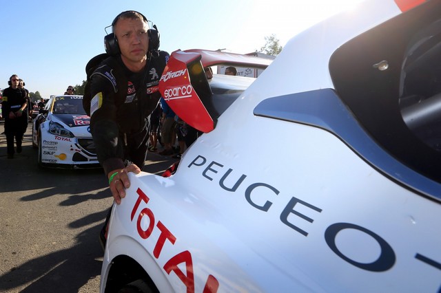 Sébastien Loeb signe, à Lohéac, son quatrième podium de suite 82276659aaf682567be