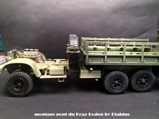 KRAZ 214B Roden 1/35 824205Krazencours002