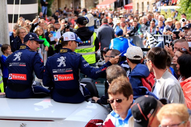 Sébastien Loeb signe, à Lohéac, son quatrième podium de suite 83081059aaf165ae201