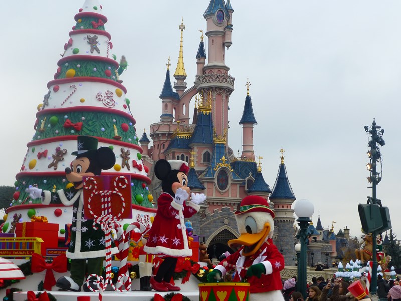 La magie de Noel à DLP. - Page 3 837189151