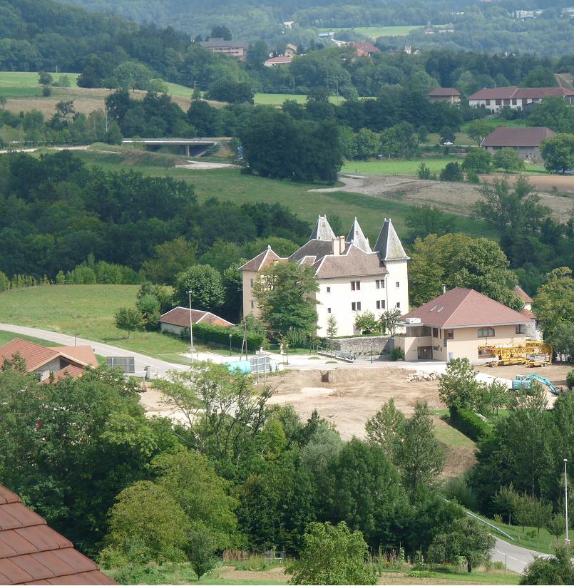 ANNECY NOUS PRIT DANS SES BRAS ..PENDANT QUE TOURS S"'EST RESSOURCE A EVIAN  - Page 5 847894P1100661