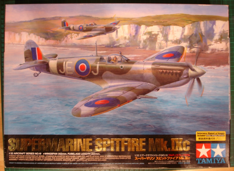 Spitfire MK IXc  MJ 931 858560DSC00677