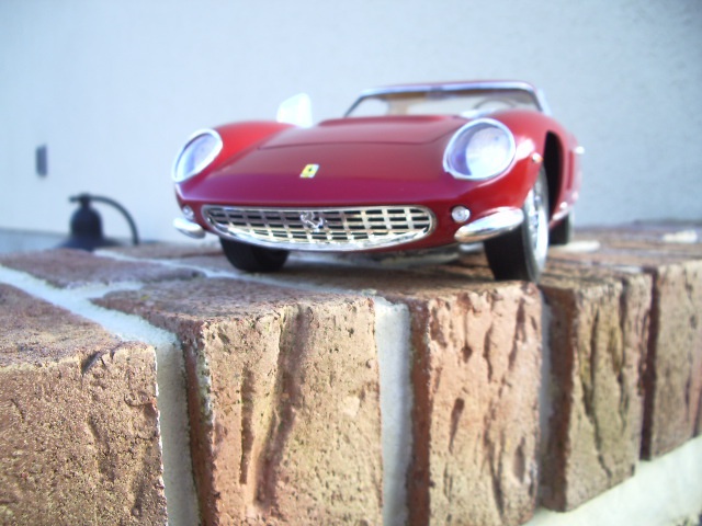 ferrari 275 GTB de 1965 au 1/12 de chez revell - Page 2 861782f78