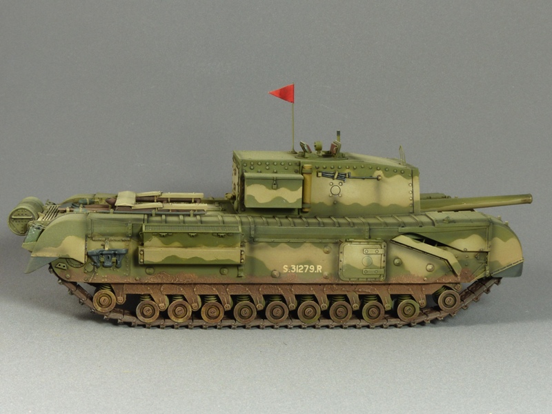 CHURCHILL 3 INCH 20 CWT - AFV CLUB 1/35 - Page 4 864429P1020771