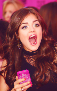 bad Siamois Gallery's  866489LucyHale5