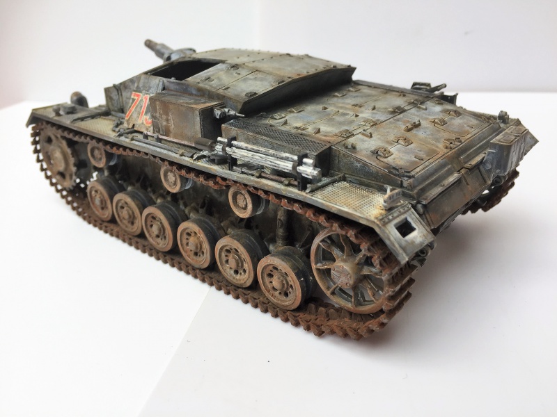 STUG III Ausf. C - DRAGON - 1/35 - Page 3 868882IMG2049