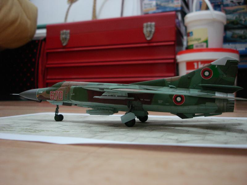 [Hasegawa] MiG23 MF "Flogger-B" 1/72 - Page 8 872302DSC06321