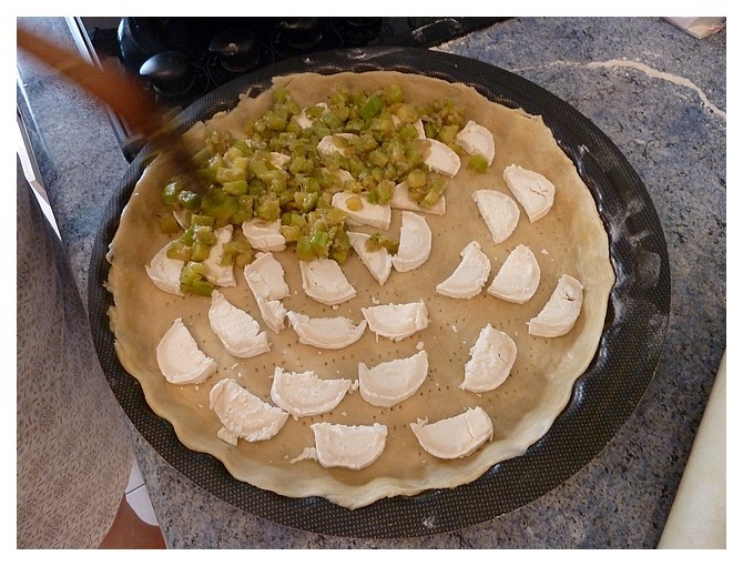 TOURTE, Courgettes, Chorizzo et Bûche de Chèvre 873276tourte0003