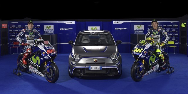 Abarth aux côtés du Team Movistar Yamaha MotoGP 874395150128AbarthYamaha1107