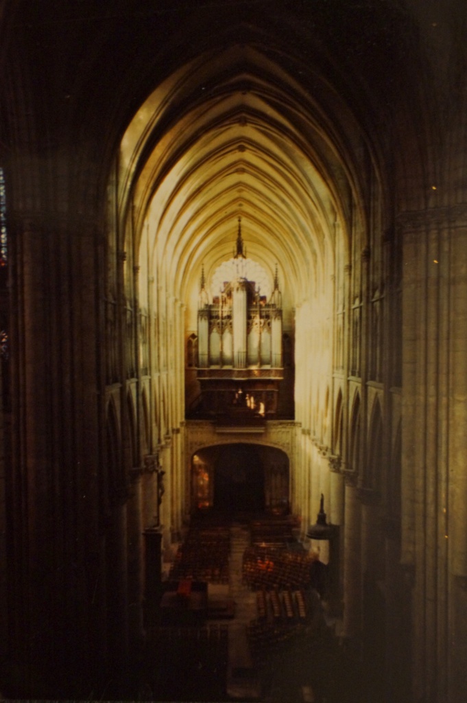 Saint-Etienne de Châlons [J, E&J Abbey 1850-1898] avant et après restauration 876830DSC07619