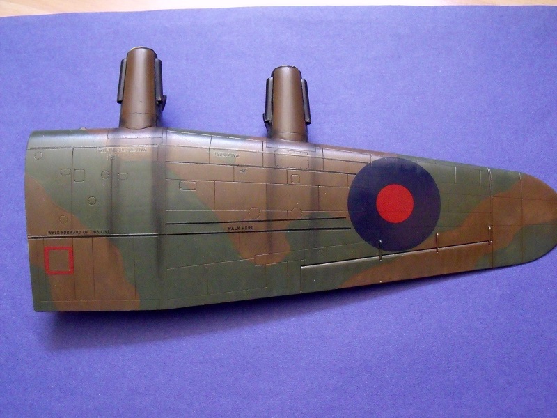 British Bombers of WWII #02: Avro Lancaster Mk. III (Revell - 1/72ème) - Page 5 877762AvroLancaster039
