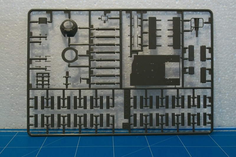 AMX 13 VCA 1/35ème Réf L 786 879891VCA015