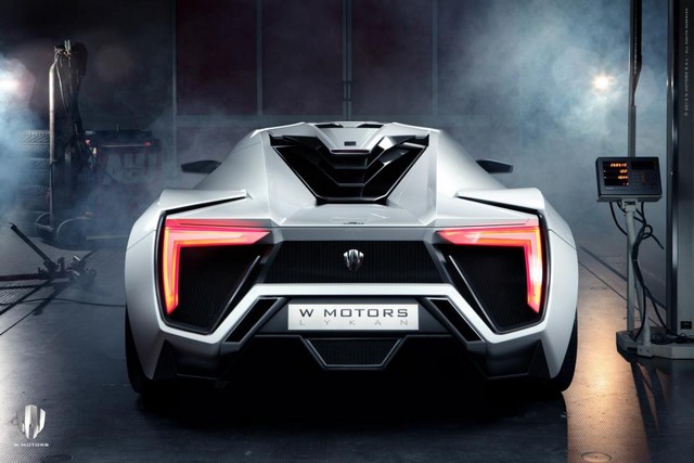 Salon Automobile du Qatar 2013 : W Motors Lykan Hypersport  885697LykanHypersport4