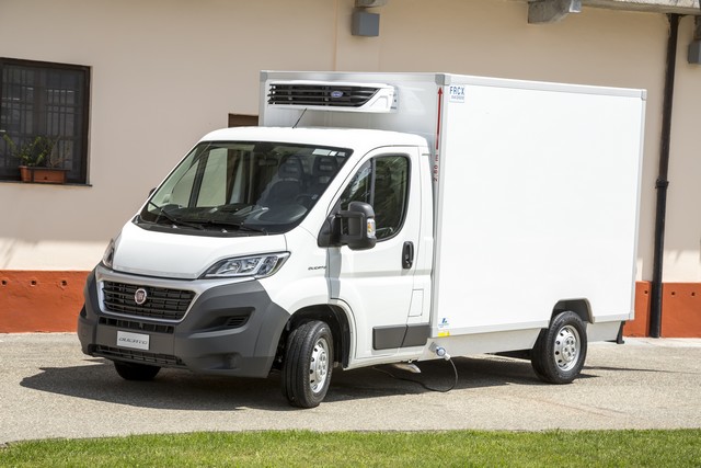 Premières livraisons du nouveau Ducato à Petit Forestier 892364NouveauDucatoPetitForestier