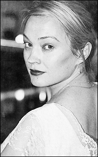 Sophia Myles - 200*320  892933sophiamyles7