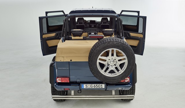 Nouvelle Mercedes-Maybach G 650 Landaulet Edition limitée : le luxe à ciel ouvert, sur la route et en tout-terrain  89475517C1506