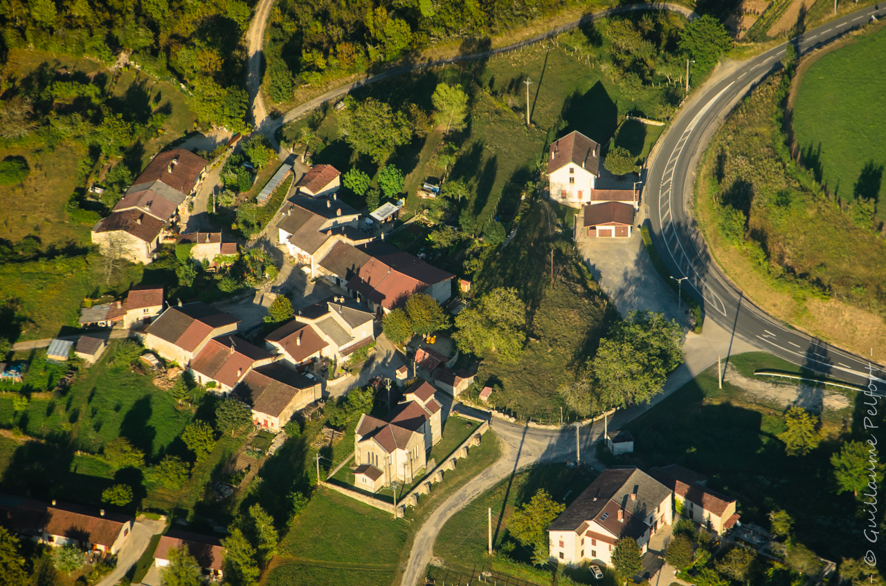 Récit de vol : Remontée de l'Ain jusqu'à sa source 895372DSC6949