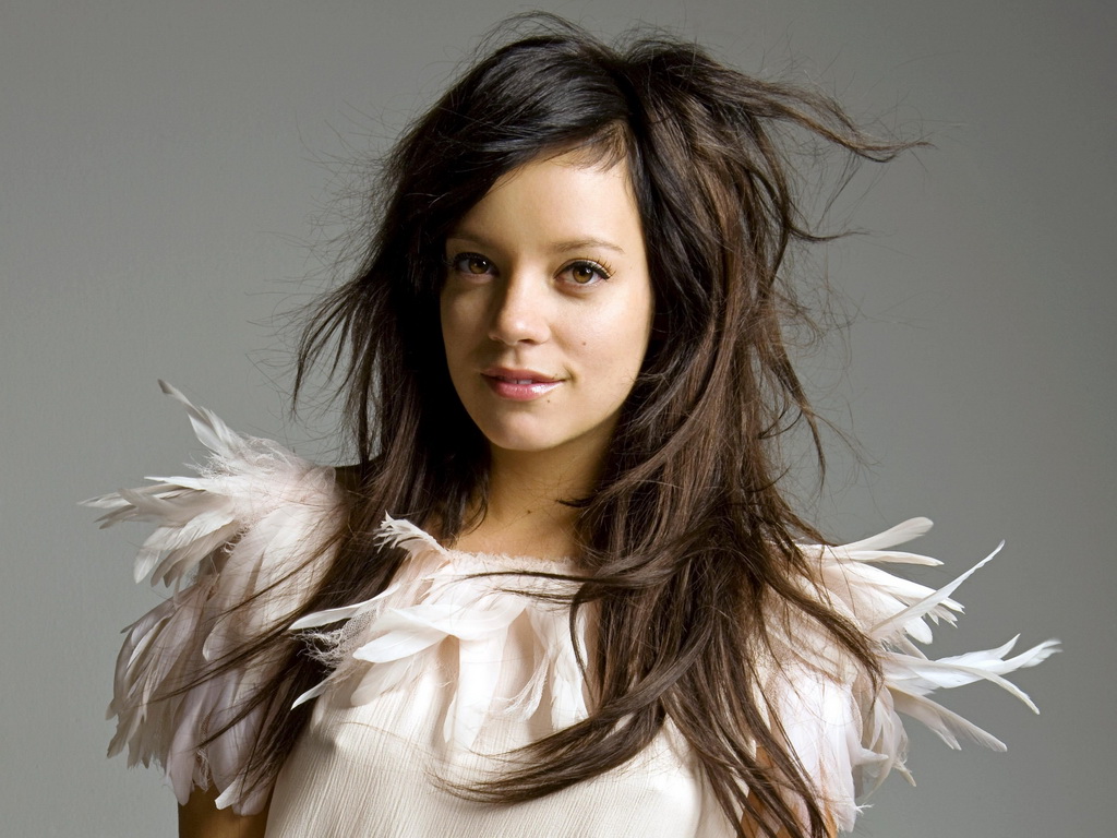 Je vais secouer le cerisier ! 8D [noté] 931038lilyallen7