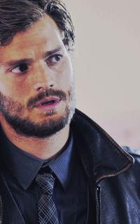 Jamie Dornan ▬ 200*320 932818754