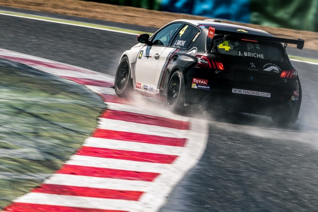 Julien Briché 1er Lauréat De La 308 Racing Cup ! 94504459b5766fe2091zoom