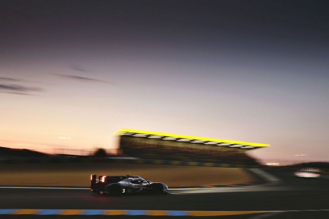 Audi remporte une course avant la course  9462852014lm24hbk12552rlarge