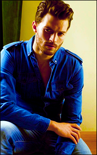 JAMIE DORNAN 947570dornan9