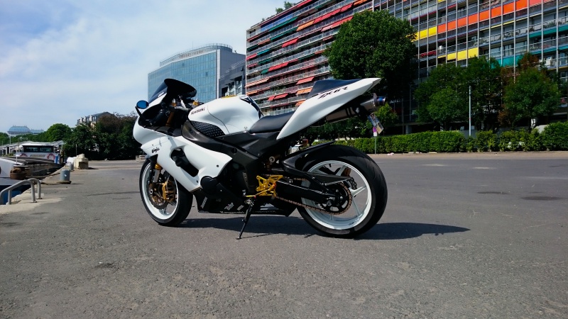 ZX6R 2005 WHITE - Page 2 957108DSC0142