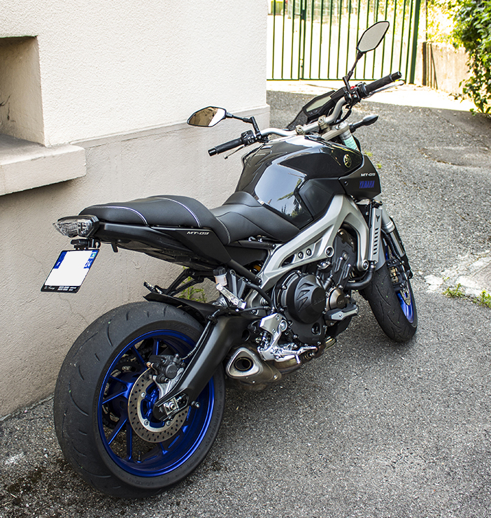 plaque - Photos de toutes les Yamaha MT-09 du forum ! :) 958524YSnowseb2