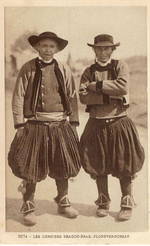 Costumes traditionnels et folkloriques -Costume Breton -Costume Ecossais et autres   (photos,textes historiques) 962400derniersbragoubrazdePlonenezPorzay