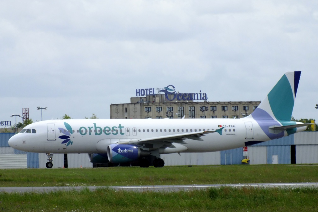 [09/05/2013] Airbus A320 (CS-TRK) Orbest 963740Main6122