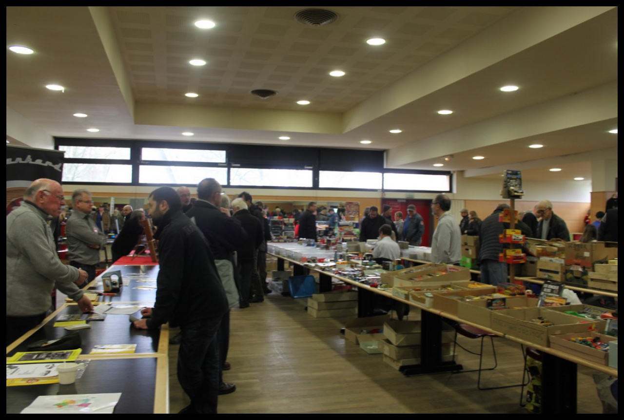 Bourse Echange AVAM 2016 964522IMG5527Copier