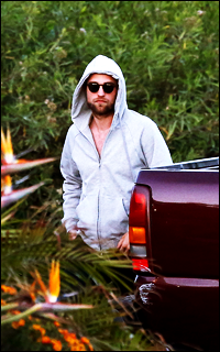 robert pattinson 9694472apr18rob001