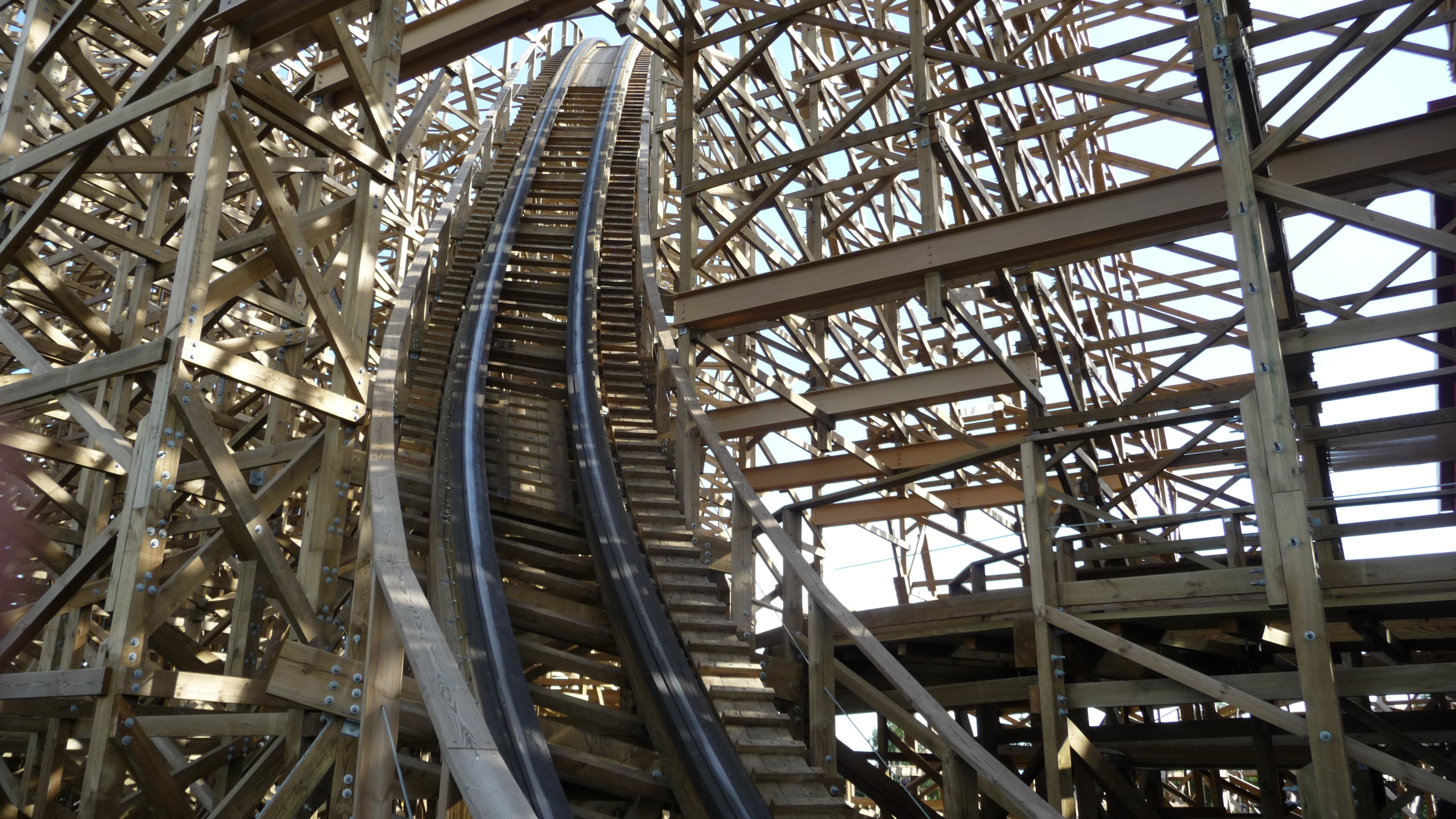 Votre top 10 de coaster ridés. 980281P1080261