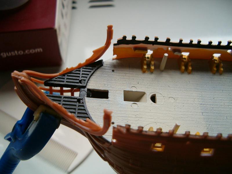 HMS Victory (Revell 1/225°) de Alghrim 981596Pont_013